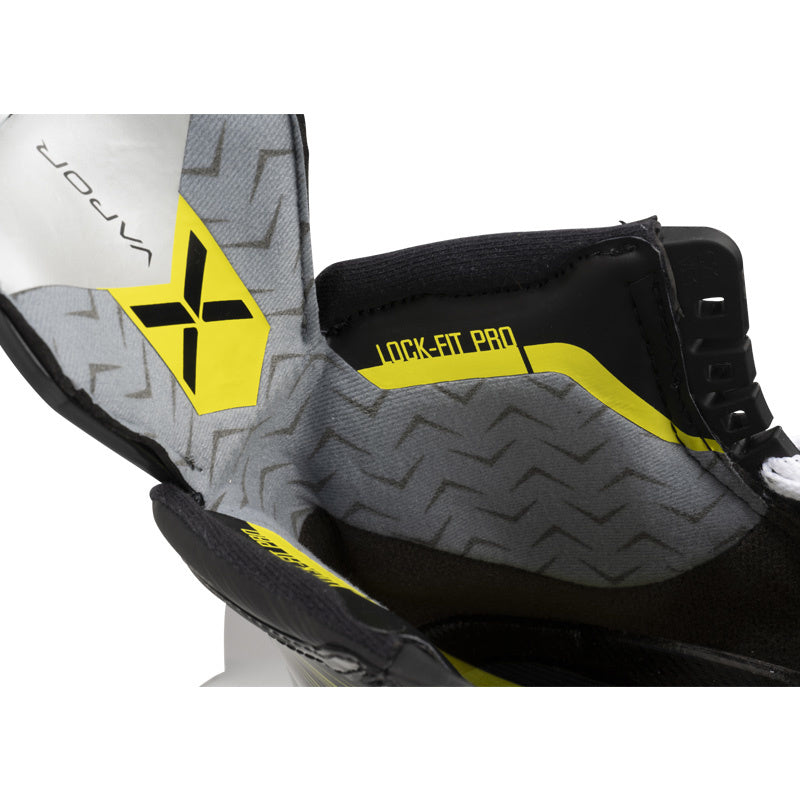 Bauer Vapor HyperLite2 Ice Hockey Skate - Intermediate