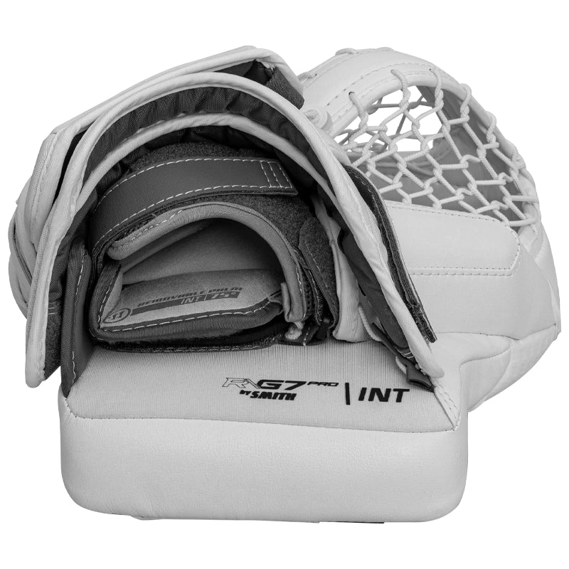 Warrior Ritual G7 Pro Goal Catch Glove - Intermediate
