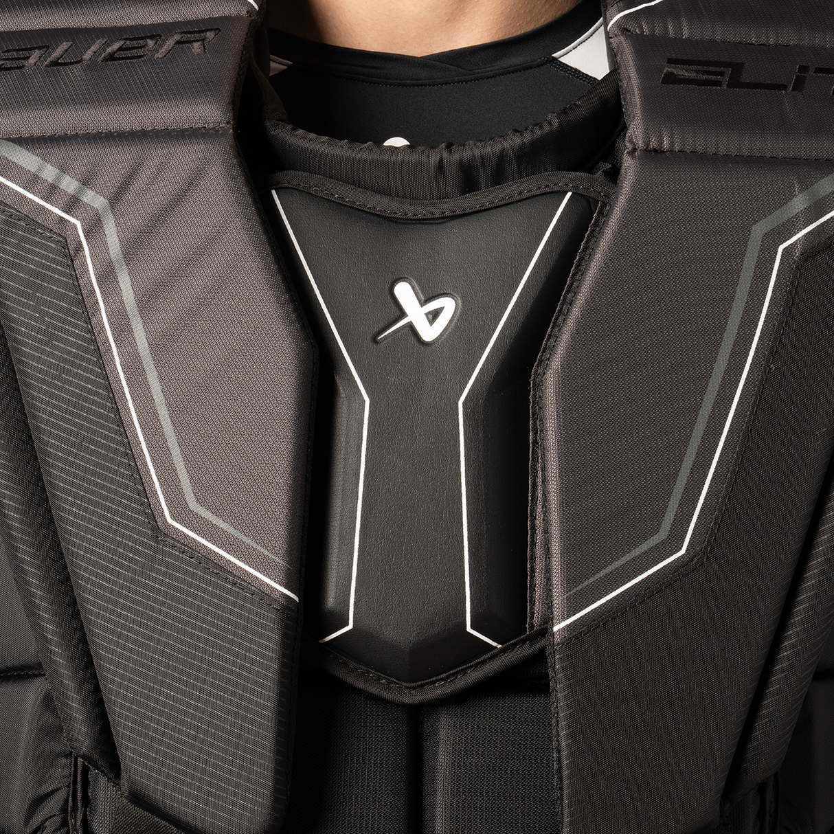 Bauer Elite Goalie Chest Protector - Intermediate (2026)