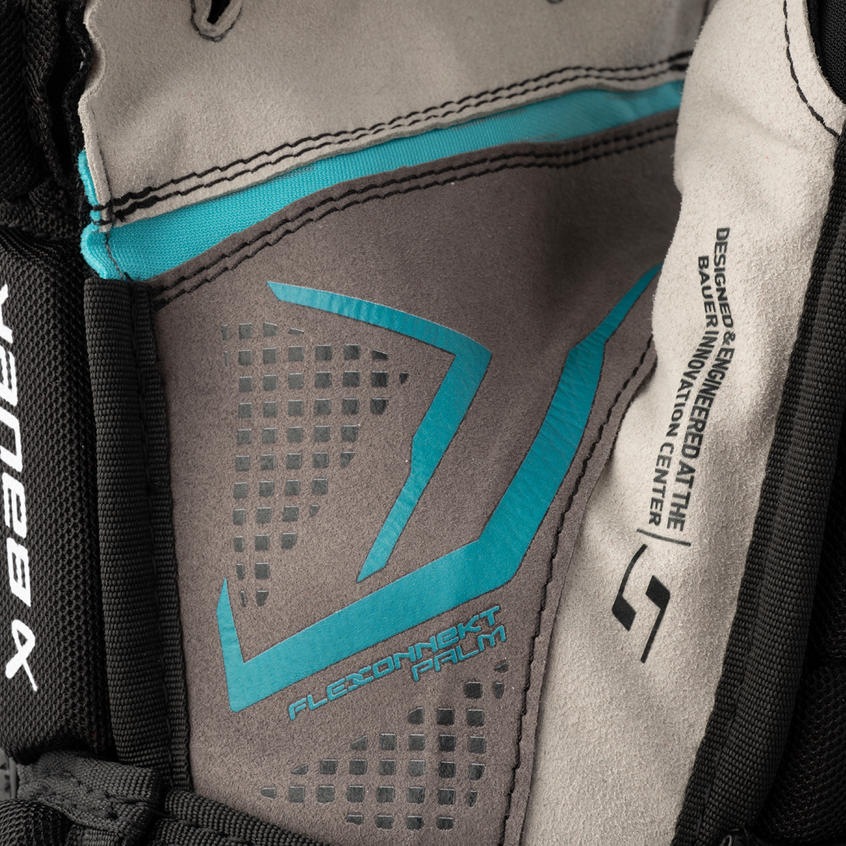 Bauer Supreme F40 Hockey Glove - Intermediate